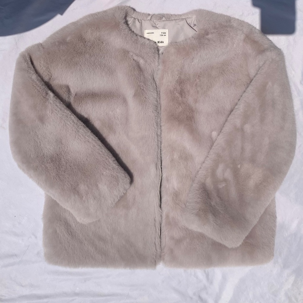 ZARA Kids Faux Fur Bolero Jacket Silver Fur Coat Size 9